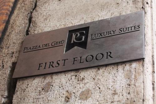 Piazza Del Gesu' Luxury Suites image 43